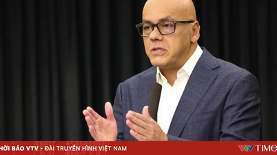 Kerajaan Venezuela terlibat dalam dialog dengan pembangkang.