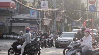 Weather forecast for Ho Chi Minh City on June 21st: Localized heavy rain.