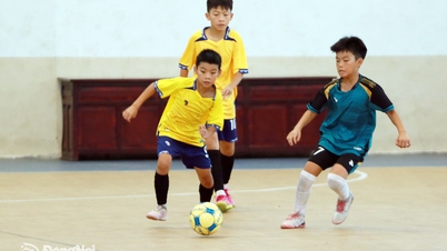 Xuan Loc og Xuan Hoa er de to første hold, der kvalificerer sig til finalerunden af ​​U.11-fodboldturneringen.