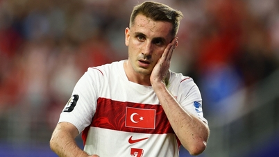 Striker Turki memicu kemarahan, dituduh menghina penggemar tuan rumah setelah tersingkir secara mengejutkan di babak awal.