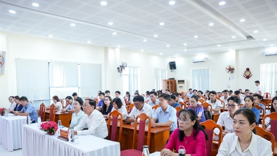 Bồi dưỡng nhận thức về Đảng cho 58 quần chúng ưu tú