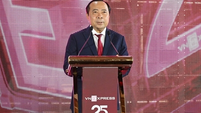 Minister Vu Hai Quan: Erwartet wird, dass VnExpress zur führenden Wissens- und Vernetzungsplattform für die Vietnamesen wird.