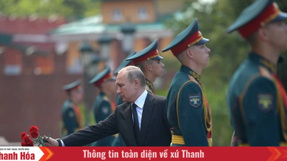 Presiden Putin menghadiri upacara peringatan dimulainya Perang Patriotik Raya.