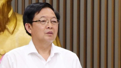 Wicepremier Ho Quoc Dung: Zmiana podejścia z „podziału i sprzedaży gruntów” na rozwój osiedli mieszkaniowych z wieżowcami.