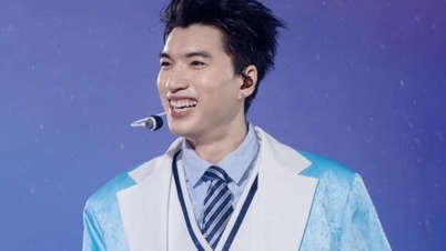 My brother said hi. HIEUTHUHAI is holding his first large-scale concert in Ho Chi Minh City.