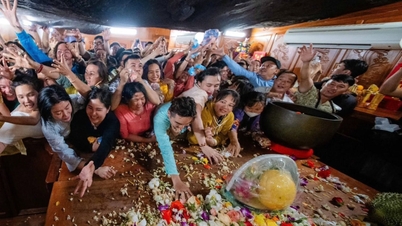 Hampir 100.000 pengunjung datang ke Gunung Ba Den selama festival Linh Son Thanh Mau pada tahun 2026.