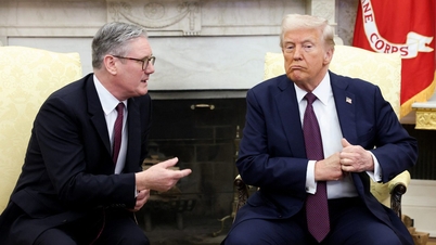 Trump menjelaskan mengapa Perdana Menteri Britain Stark kehilangan pekerjaannya.
