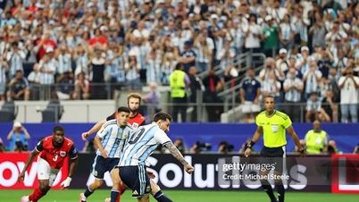 Lionel Messi satte rekord med 18 VM-mål den dag, han blev "hjemsøgt" af straffespark.