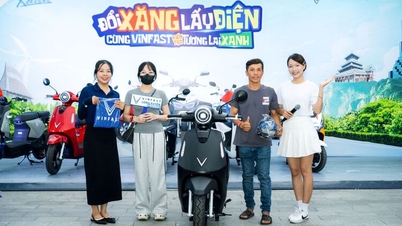 Người dân An Giang thích thú đi “đổi xăng lấy điện”, Flazz Max và Evo Lite thành tâm điểm