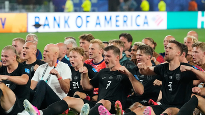 Penampilan mendayung 'Prajurit Viking' Norwegia menjadi viral di internet setelah kemenangan mereka melawan Senegal.