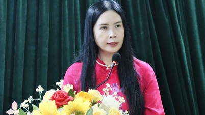 Membangun perempuan Vietnam modern dan solusi terobosan untuk sumber daya manusia di era kemajuan.