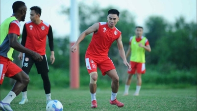 Former Vietnam U23 midfielder leaves Hai Phong FC and reveals a surprising fact.