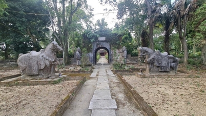 Thanh Hoa province excavates temple dubbed the 'second Ho Dynasty Citadel'.