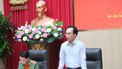 The Ministry of Public Security and the Ministry of Education and Training are resolving obstacles and promoting effective coordination in education and training.