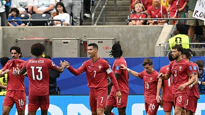 Ronaldo történelmi rekordot döntött, miután Portugália 5-0-ra legyőzte Üzbegisztánt.