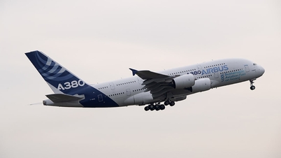Airbus kiểm tra khẩn cấp 16 máy bay A380