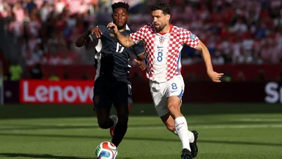 Croatia defeated Panama, keeping their hopes alive of advancing in the World Cup.