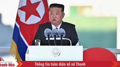Nordkorea tillkännager planer på storskalig marin utveckling.