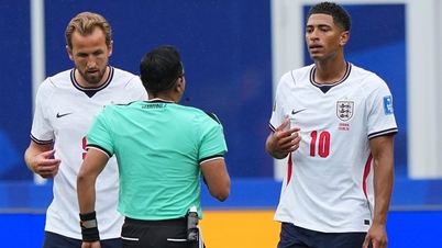 Jude Bellingham gerät mit dem Trainerstab der ghanaischen Nationalmannschaft aneinander.