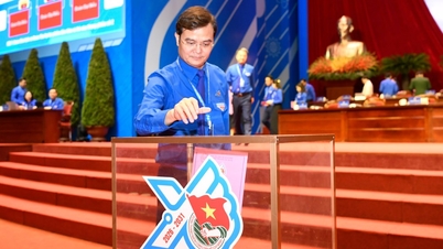 Đại hội Đoàn toàn quốc lần thứ XIII tiến hành bầu Ban Chấp hành khoá mới