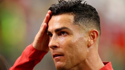 Choáng giá vé xem Ronaldo và Bồ Đào Nha đấu Colombia: 1,5 tỉ đồng, tăng tốc độ phi mã