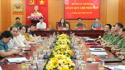 Unterzeichnungszeremonie der Koordinierungsbestimmungen zwischen dem Ministerium für Öffentliche Sicherheit und dem Innenministerium – Cao Bang Online-Zeitung