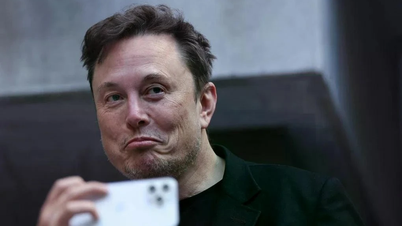 Elon Musk perde seu título de bilionário com um patrimônio de um trilhão de dólares.