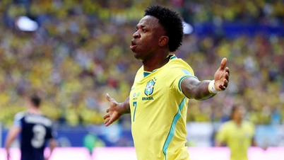 Vinicius scorer to mål, og Brasilien tager førstepladsen i gruppen.