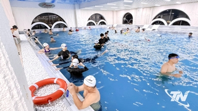 Tidak pernah ada kata terlambat untuk belajar berenang.