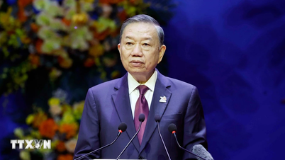 เลขาธิการและประธานโต แลม กล่าวว่า ประเทศต้องการจิตวิญญาณใหม่จากเยาวชน