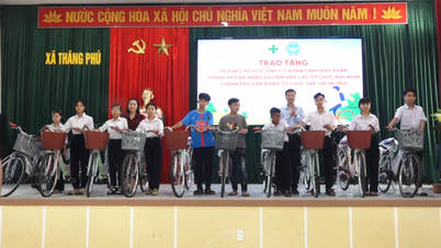 Da Nang: SAP-VN dona 100 bicicletas a estudiantes desfavorecidos en la comuna de Thang Phu.