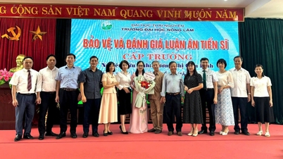 ພິທີປ້ອງກັນວິທະຍານິພົນປະລິນຍາເອກລະດັບມະຫາວິທະຍາໄລຂອງຜູ້ສະໝັກປະລິນຍາເອກ ເຢືອງທິກາມລິງ