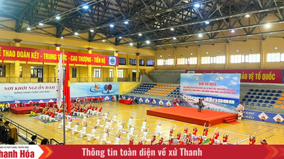 Ceremonia de deschidere a concursurilor naționale de yoga din Thanh Hoa.