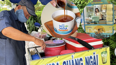 La storia dietro i carretti di "xu xoa" (un tipo di dolce vietnamita) con targhe che iniziano con 76 a Ho Chi Minh City: portatori dei sapori della provincia di Quang Ngai.