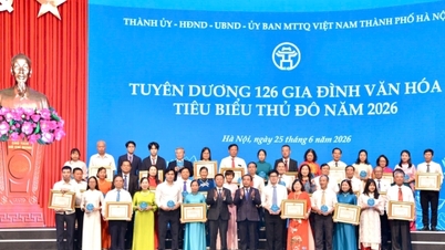 Hanoi memberi penghormatan kepada 126 keluarga budaya yang teladan.