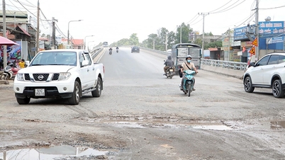Bölge sakinleri, Bien Hoa - Vung Tau otoyolunun inşaatı nedeniyle birçok yolun bozulmasından şiddetle şikayetçi.