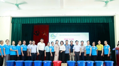 Women in Dai Xuyen are promoting digital transformation and environmental protection.