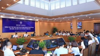 Hanoi stellt seinen 100-Jahres-Masterplan mithilfe von 3D-Kartierungstechnologie vor.