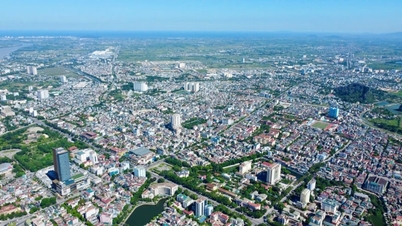 Senaste omorganisationen av byar och grannskap i Thanh Hoa: "Superdistriktet" med nästan 200 000 invånare ser en minskning av antalet grannskap med nästan 50 %.