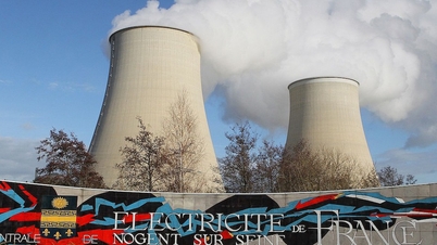 Een recordhittegolf dwingt Frankrijk tot het stilleggen van twee kernreactoren.