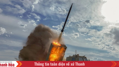 Noord-Korea toont nieuw raketarsenaal.