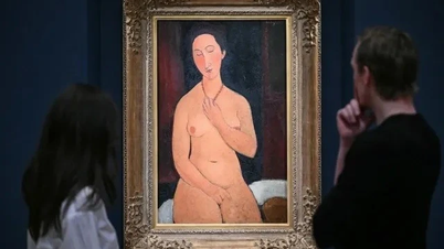 Nahý portrét vynesl téměř 64 milionů dolarů.