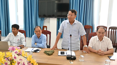 Szkolenie na temat reformy administracyjnej w gminach Thuan Bac i Cong Hai.