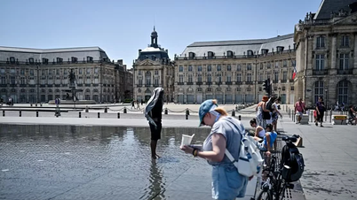 Frankrig er ved at blive 'kvælet' under den mest ekstreme hedebølge i 80 år.