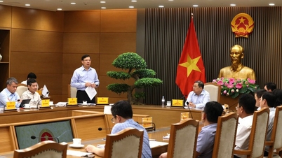 Hanoi stelt voor om de exploitatie van twee nationale spoorlijnen ter waarde van 40.000 miljard VND over te nemen.