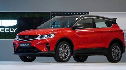 Forhandlere rydder ud af ældre Geely Coolray-modeller: Rabatter på 100 millioner VND, hvilket gør dem lige så billige som biler i A-segmentet.