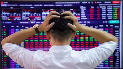 Atualização do mercado de ações hoje, 3 de julho de 2026: o índice VN-Index cai mais de 4 pontos, enquanto as ações atingem o preço máximo.