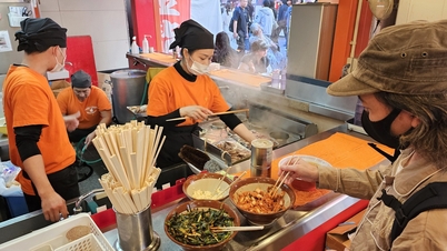 Los vietnamitas "mantienen viva la llama" de la gastronomía japonesa.