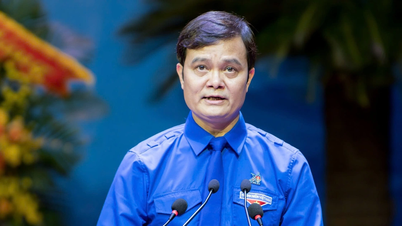 Herra Bui Quang Huy valittiin uudelleen Nuorisoliiton keskuskomitean ensimmäiseksi sihteeriksi.
