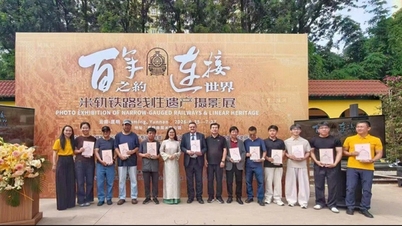 The narrow-gauge railway line between Vietnam and China, a legacy of Vietnam-China friendship.